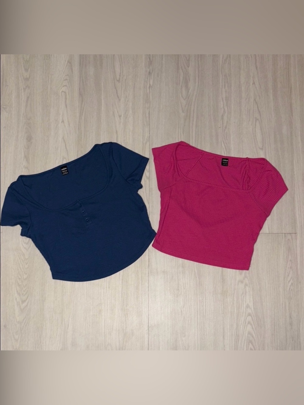 🛍️ SHEIN pair of navy and Fuchsia ribbed tops size small